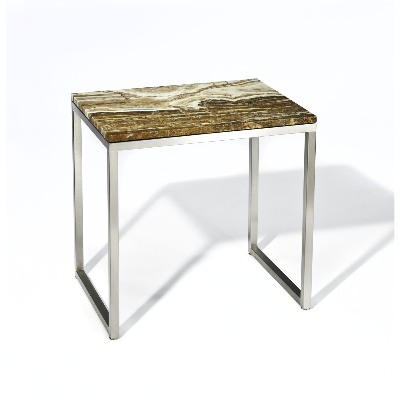 /img/furniture/hero/LN2418.jpg